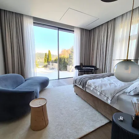 Suiten-aparthotel Aenea 4* Reifnitz