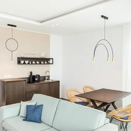 Suiten-aparthotel Aenea Hotel apartamentowy 4*