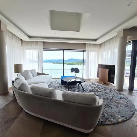Suiten-aparthotel Aenea Aparthotel 4*