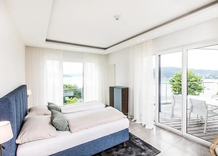 公寓式酒店 Suiten-aparthotel Aenea 赖弗尼茨