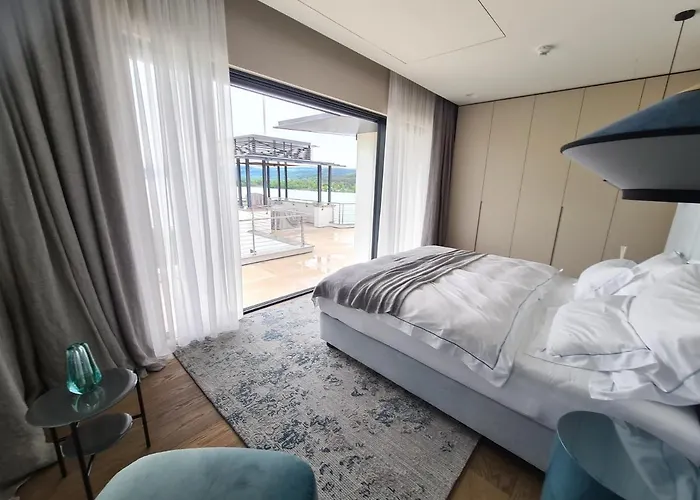 Suiten-aparthotel Aenea 公寓式酒店