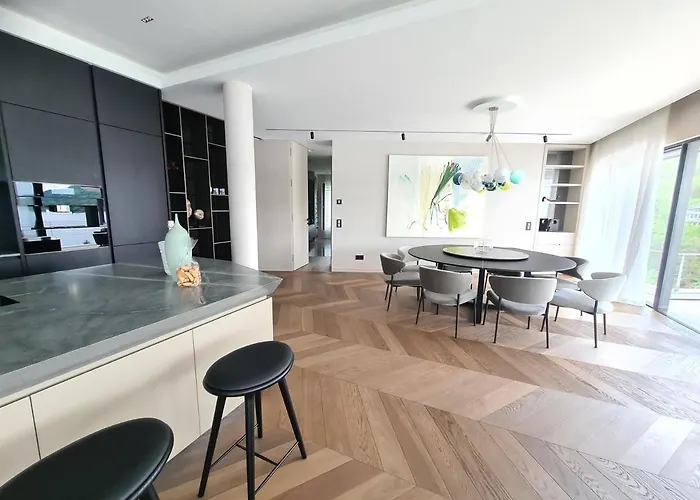 Suiten-aparthotel Aenea 4* 赖弗尼茨